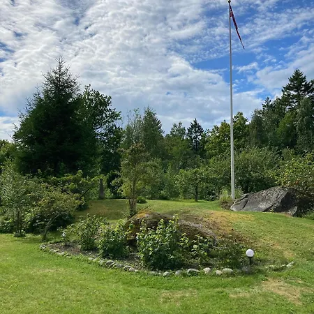 בית נופש Bb Grindhuset לארביק